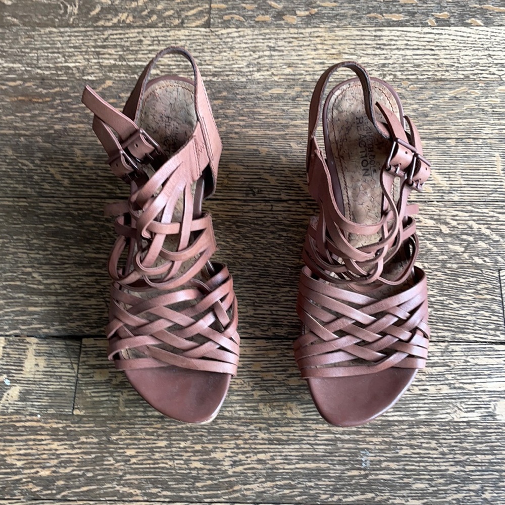 Kenneth Cole Leather and Cork Sandals